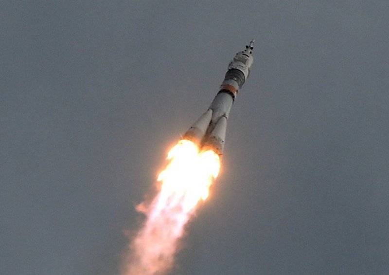 Старт ракеты Союз МС-10